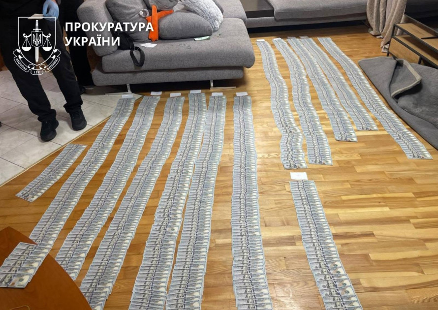 Схема для ухилянтів: на Дніпропетровщині військова медикиня вимагала $12 тис за фіктивну операцію