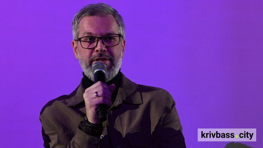 Від «перевзування в повітрі» до системних змін: як Метінвест будує довіру й репутацію в часи війни — Олег Давиденко