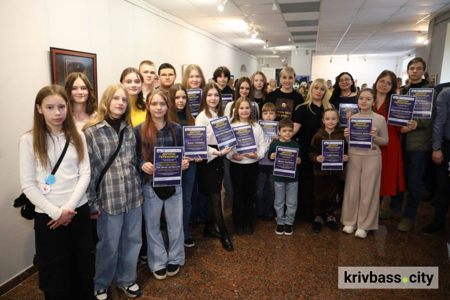 До 212-ї річниці від дня народження Тараса Шевченка у Кривому Розі відкрили виставку «SHEVCHENKO.CODE. Перезавантаження»