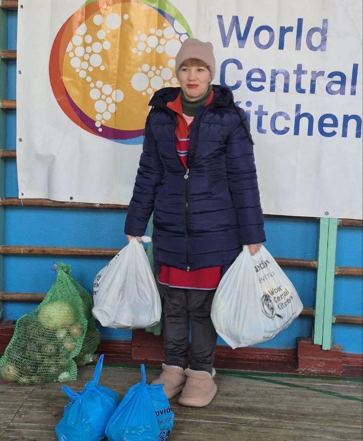 У громаді Криворіжжя видавали безкоштовні продуктові набори: подробиці