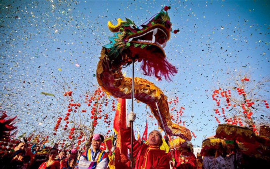 Новорічні традиції світу, що руйнують стереотипи