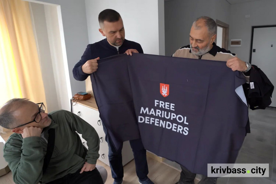 Після трьох років полону захисник Маріуполя отримав квартиру: тепер він зможе зустріти родину в Україні