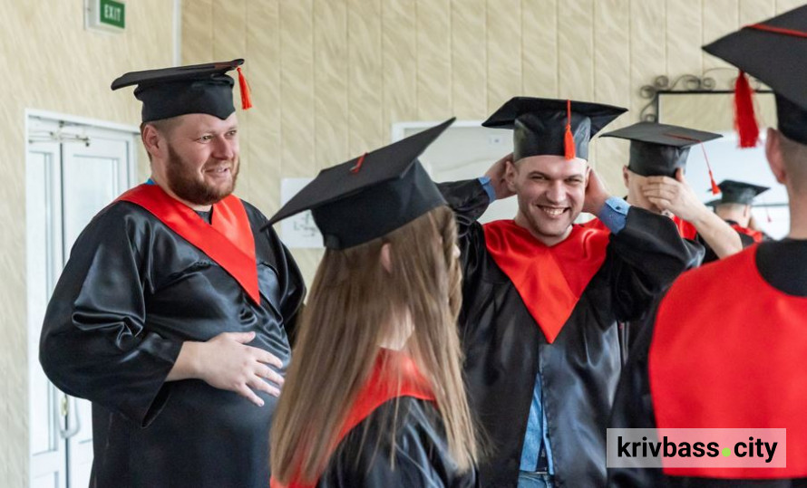 Інженери, які змінюють промисловість: у Метінвест Політехніці відбувся випуск магістрів