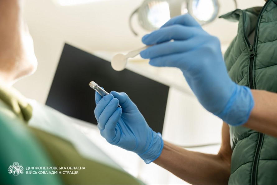 Розкажи ветерану: де на Дніпропетровщині отримати безкоштовну стоматологічну допомогу