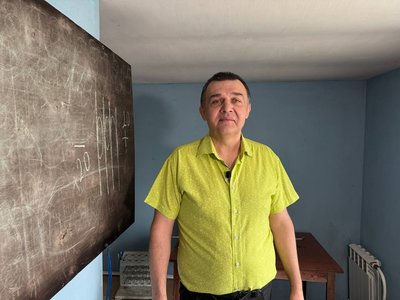 Житель Кривого Рогу облаштував “будинок-термос”, де можна зігрітися без опалення