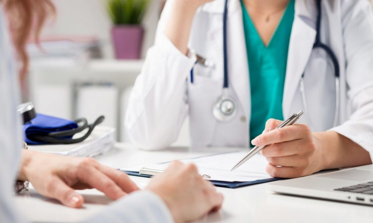 Лікар - фото ілюстративне з відкритих джерел