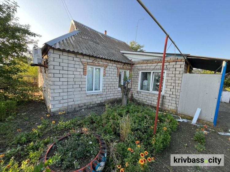 КАБами, "Градами" і безпілотниками росіяни били по громадам на Дніпропетровщині: що відомо про наслідки обстрілів