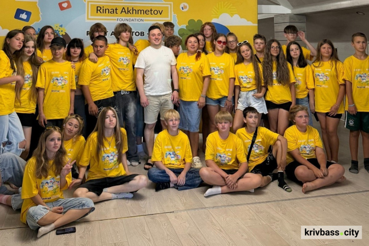 Як працює штучний інтелект: у «Блогер Кемпі» відбувся тренінг від експерта Metinvest Digital