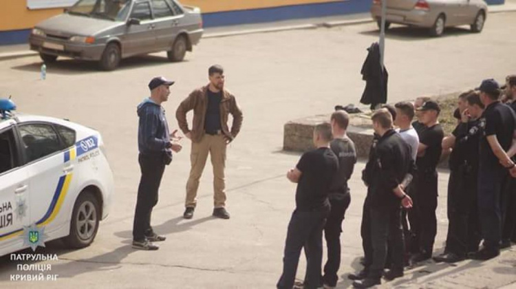 В Кривой Рог приехали полицейские из Черкасс и Кропивницкого (ФОТО)