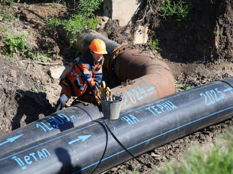 Ремонт водогону - фото КП "Кривбасводоканал"