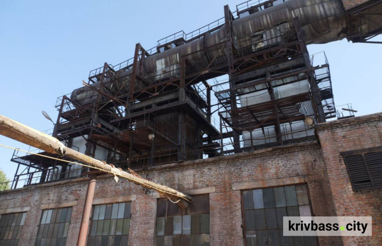 Чи готова котельня до подачи теплоносія: у Кривому Розі продовжується реконструкція системи тепло- та водопостачання Тернівського району