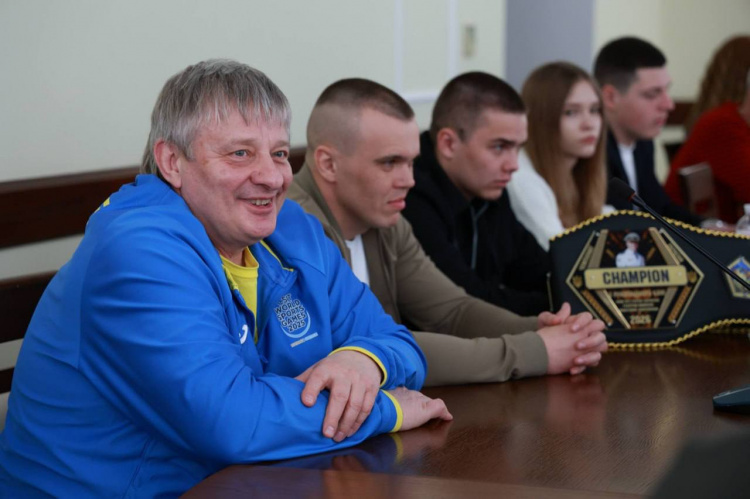 Криворіжці вибороли 24 медалі: серед призерів Чемпіонату України з рукопашного бою - ветерани