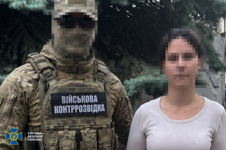 «Легкі» заробітки в Telegram: на Дніпропетровщині 17-річна зрадниця наводила удари росіян