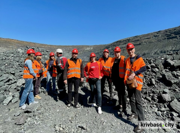 В Україні зростає потреба у маркшейдерах: як у Метінвест Політехніці навчають фахівців для відновлення інфраструктури