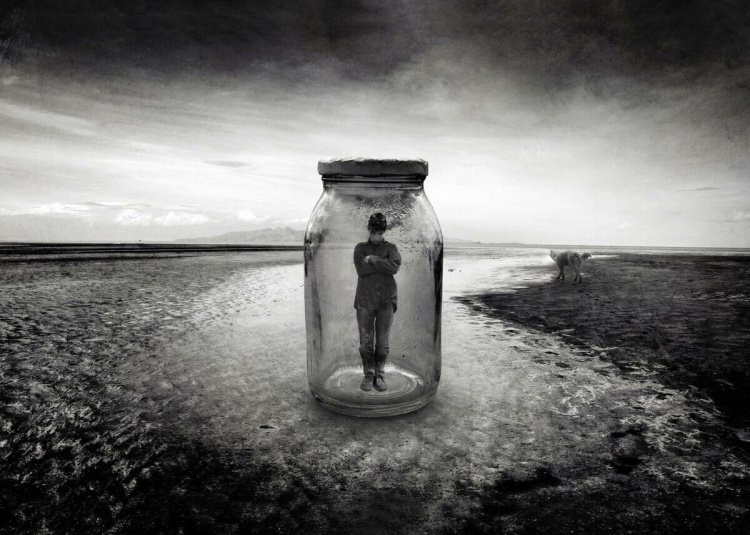 Почуття в банці - фото з відкритих джерел