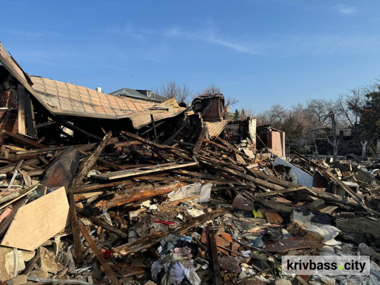 Наслідки атаки шахедами, фото пресслужби Дніпропетровської ОВА