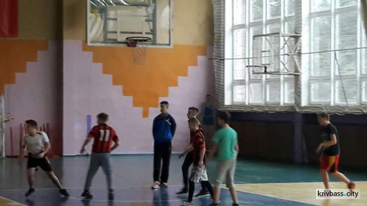 В Кривом Роге состоялся новогодний турнир по баскетболу (ФОТОРЕПОРТАЖ)
