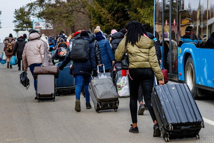 Українцям без документів спростили процес повернення додому