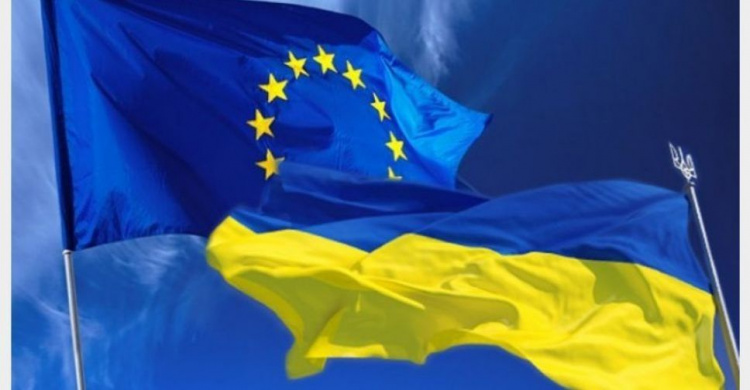 ЄС відсьогодні призупиняє дію усіх імпортних мит на українські товари, - Шмигаль