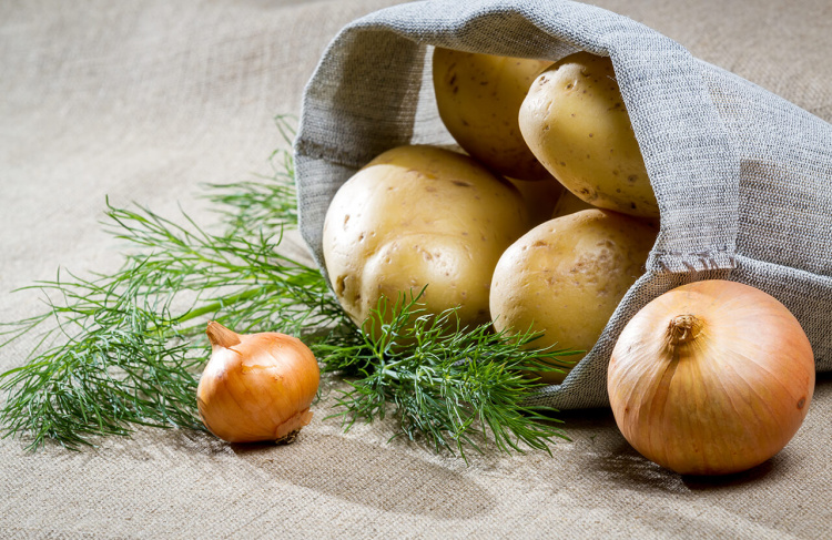 Картопля та цибуля: чому вони вороги у коморі - фото з відкритих джерел