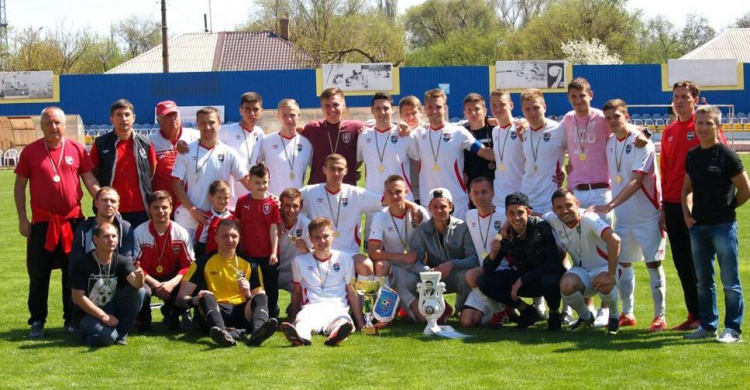 Футбольный клуб Кривого Рога возвращается в профессиональный футбол