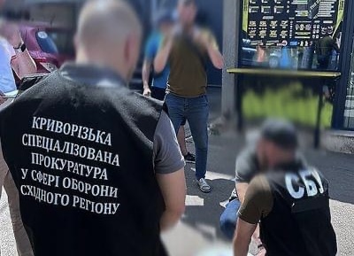 Обіцянка втечі за 10 тисяч доларів: криворіжця судитимуть за нелегальні переправи через кордон