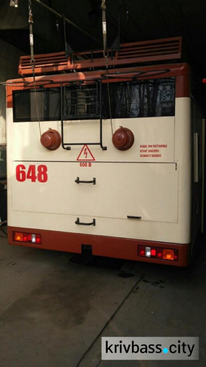 На маршрут в Кривом Роге вышел новый модифицированный троллейбус (ФОТО)