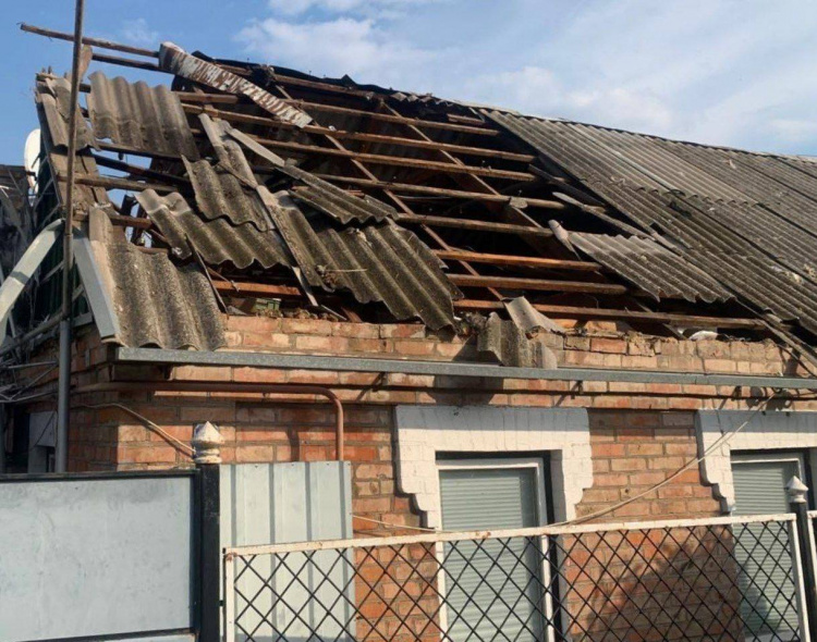 Під ударами російських дронів і артилерії: Дніпропетровщина зазнає втрат і руйнувань