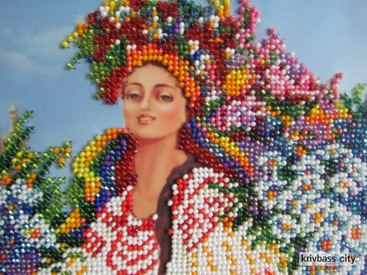 В Кривом Роге открылась выставка вышитых картин мастериц из разных регионов Украины (ФОТОРЕПОРТАЖ)