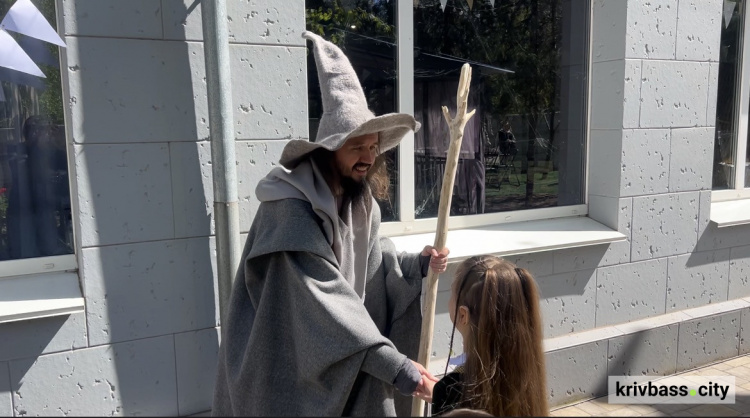   Гобіти, ельфи та криворіжці: у Шелтер Плюс провели родинний фестиваль за мотивами «Володаря Перснів»