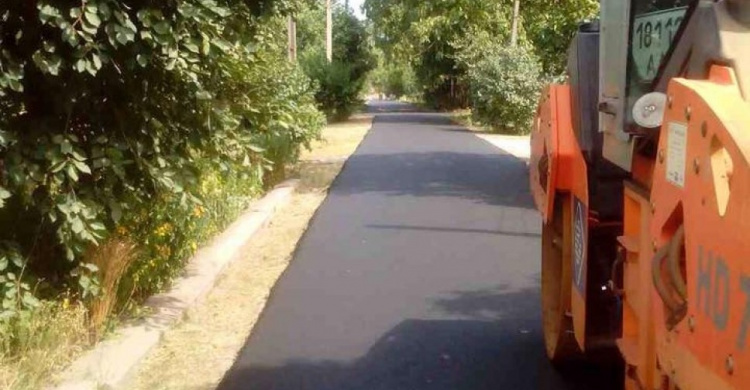 Фотофакт: в Кривом Роге заасфальтировали улицу Чугунолитейную