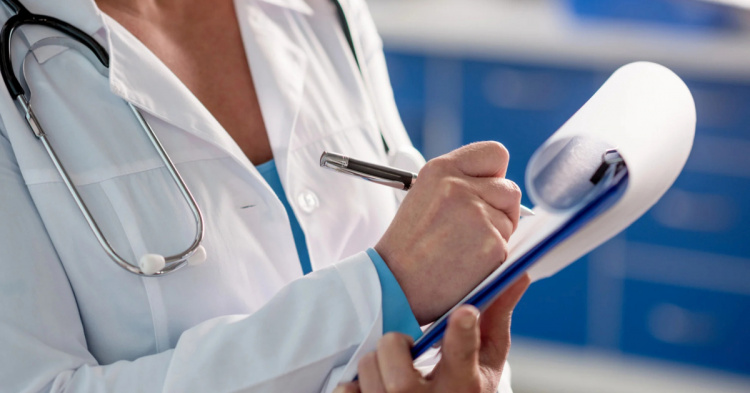 Лікар - фото ілюстративне з відкритих джерел