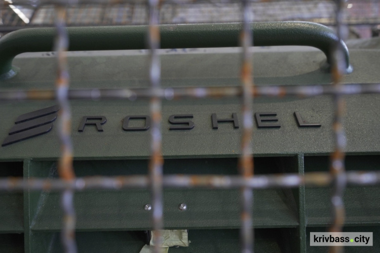 Допомога армії: Метінвест запустив виробництво захисних екранів на канадські бронеавтомобілі Roshel