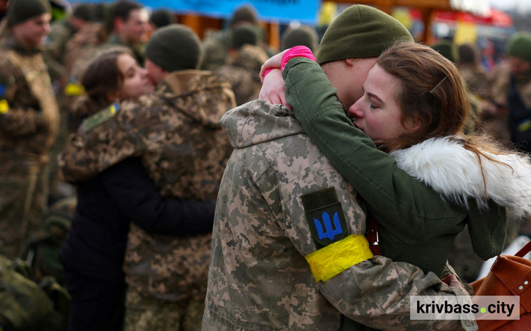 Спілкування з військовими , фото з відкритих джерел 