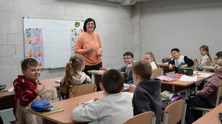 Вчителька з Кривого Рогу потрапила до фіналу всеукраїнської нагороди: за що відзначили педагогиню
