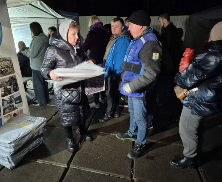 Допомога постраждалим після обстрілів криворіжцям триває: скільки людей отримали виплати з міського бюджету 