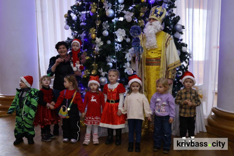 фото управління преси криворізького міськвиконкому