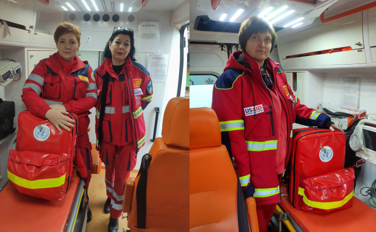 Криворізькі медики - фото Фото Дніпропетровський обласний центр екстреної медицини