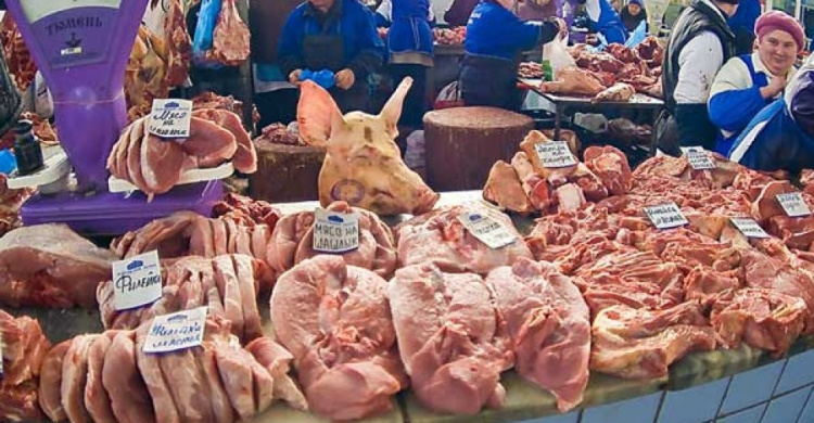 Криворожские копы не пустили на рынки города 700 кило мяса в антисанитарном состоянии