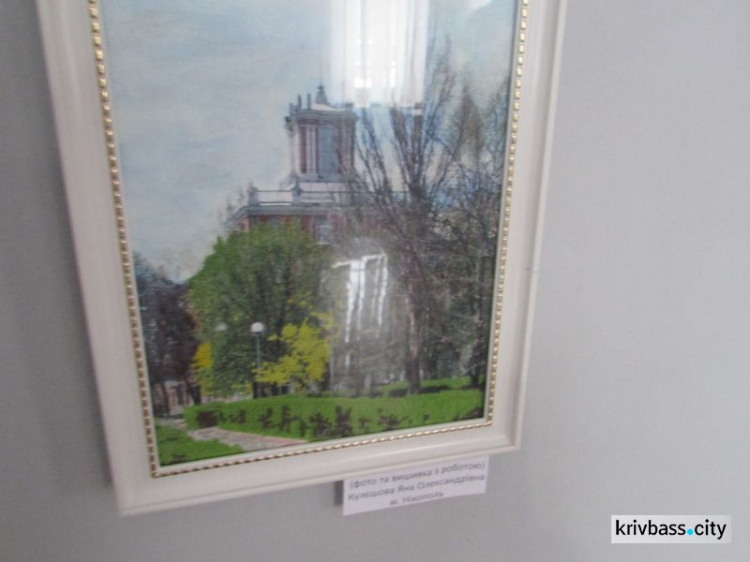 В Кривом Роге открылась выставка вышитых картин мастериц из разных регионов Украины (ФОТОРЕПОРТАЖ)