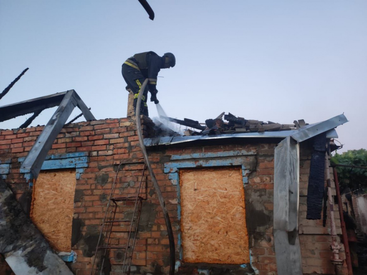 Наслідки російських обстрілів Дніпропетровщини - фото пресслужби Дніпропетровської ОВА