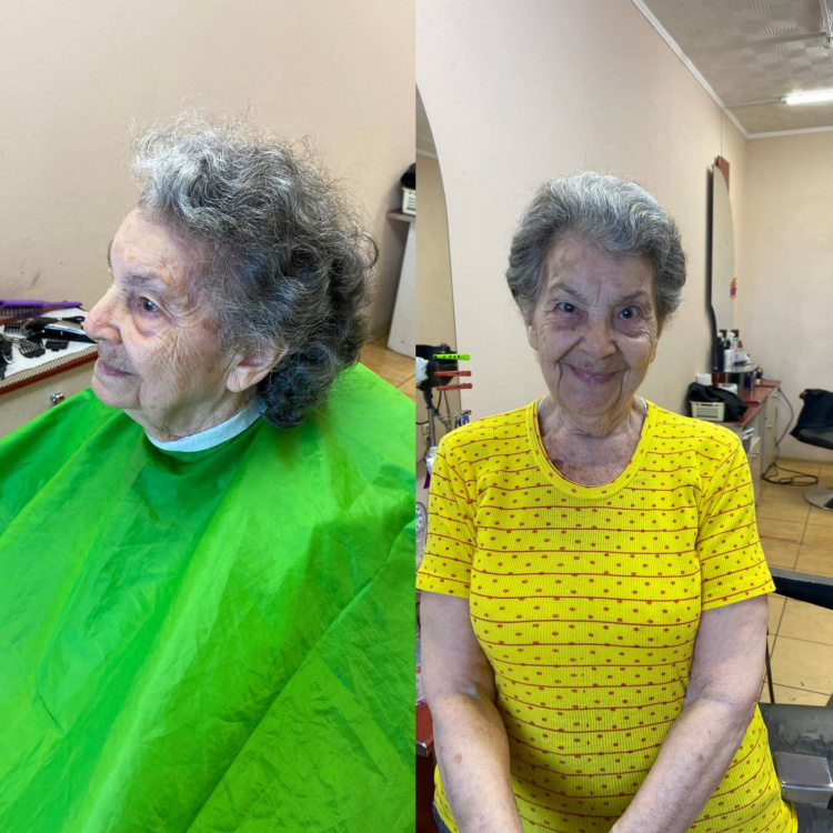 Красива старість: у Кривому Розі пенсіонеркам безкоштовно зробили модні зачіски