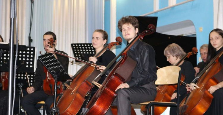 В Криворожском музыкальном колледже прошёл необычный концерт (ФОТО+ВИДЕО)