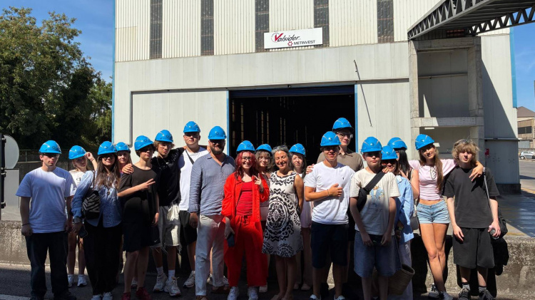 Метінвест прийняв студентів MBA Kids International: досвід навчання, стійкості та бачення майбутнього