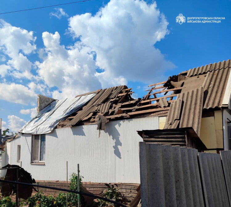 Дніпропетровщина під прицілом: росіяни атакували громади області дронами та авіабомбами