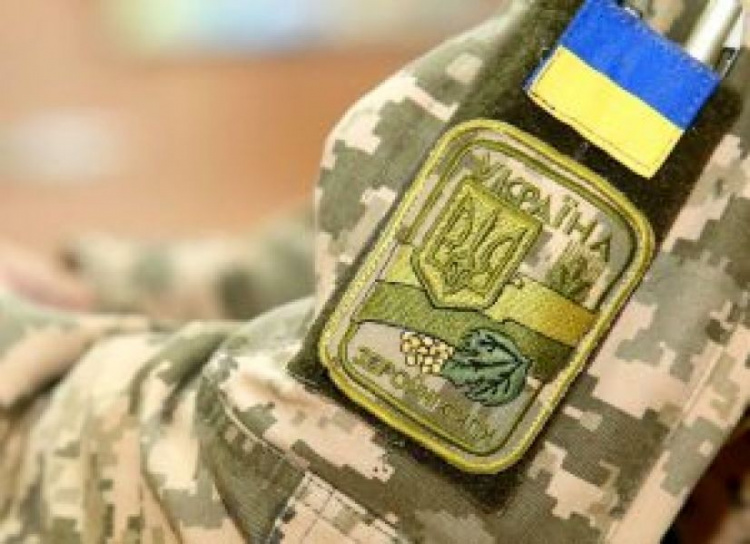 У Кривому Розі військовослужбовці затримали п’ятьох зловмисників, які знімали розташування української техніки