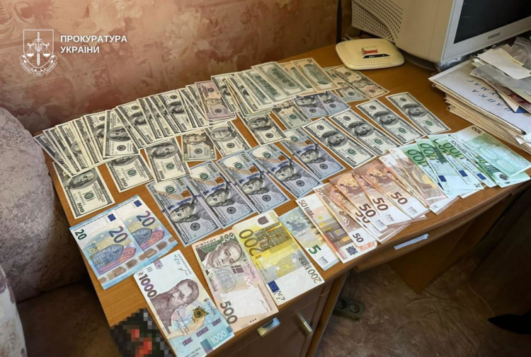 Криворізького депутата судитимуть за корупцію - фото Прокуратура України