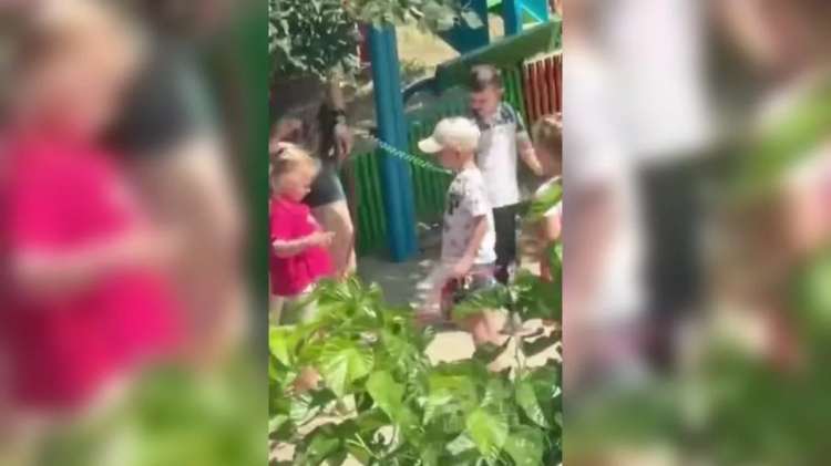 Скриншот відео