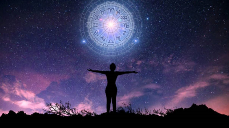 Знаки Зодіаку, в житті яких незабаром відбудеться справжнє диво: прогноз від астрологів