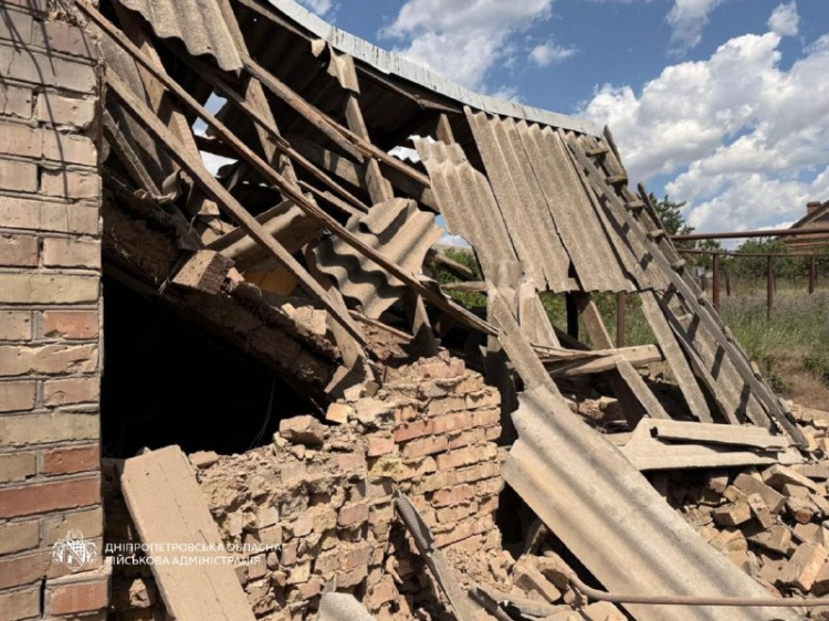 Наслідки російських обстрілів Дніпропетровщини - фото пресслужби Дніпропетровської ОВА